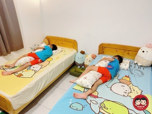 GreySa格蕾莎/兒童環保記憶枕+兒童側睡抱枕/改善睡姿/讓寶貝睡得更安穩